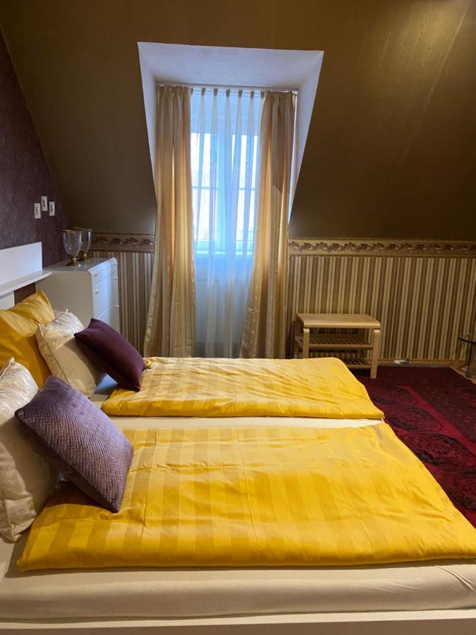 Ferienwohnung Meintzinger Фріккенгаузен-ам-Майн Екстер'єр фото