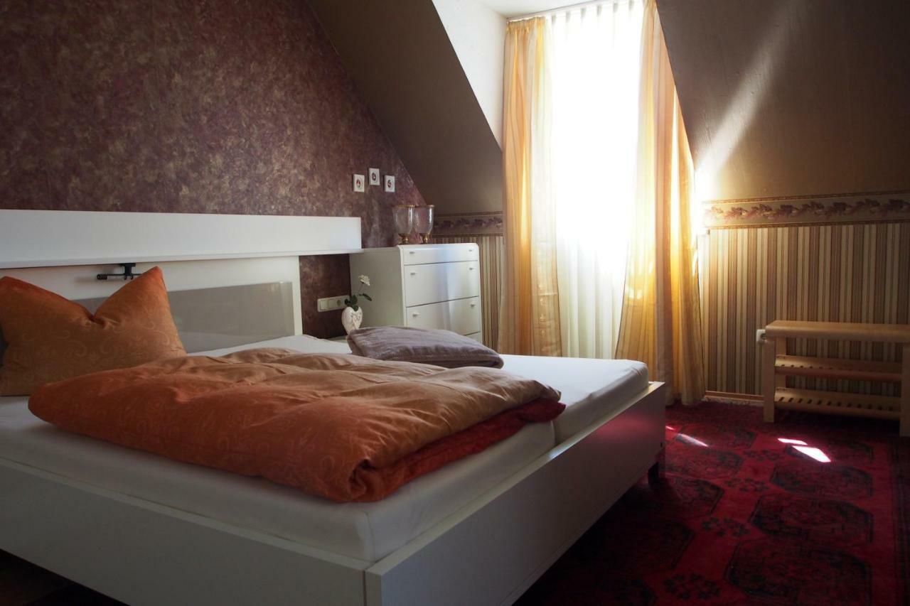 Ferienwohnung Meintzinger Фріккенгаузен-ам-Майн Екстер'єр фото
